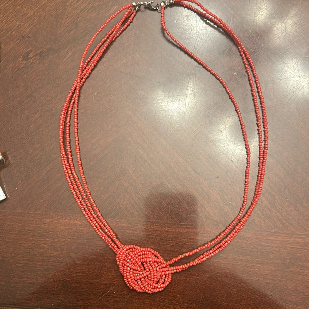Seed bead knot necklace